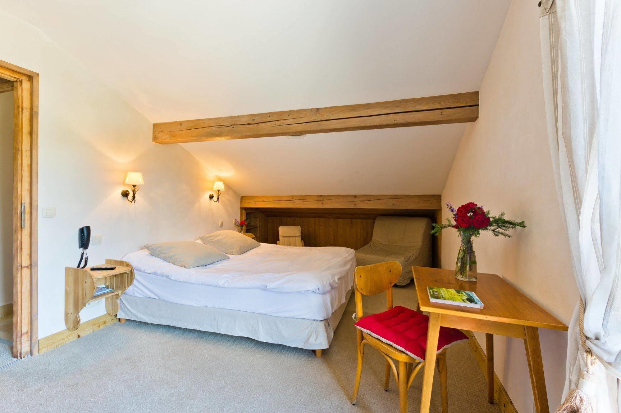 Le Caprice Des Neiges Hotel 2*